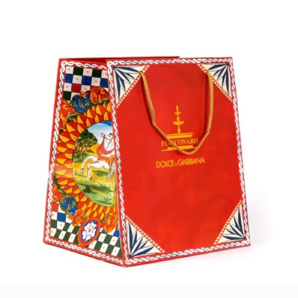LIMITED EDITION Dolce & Gabbana  Iconic Design Vibrant Red Bag